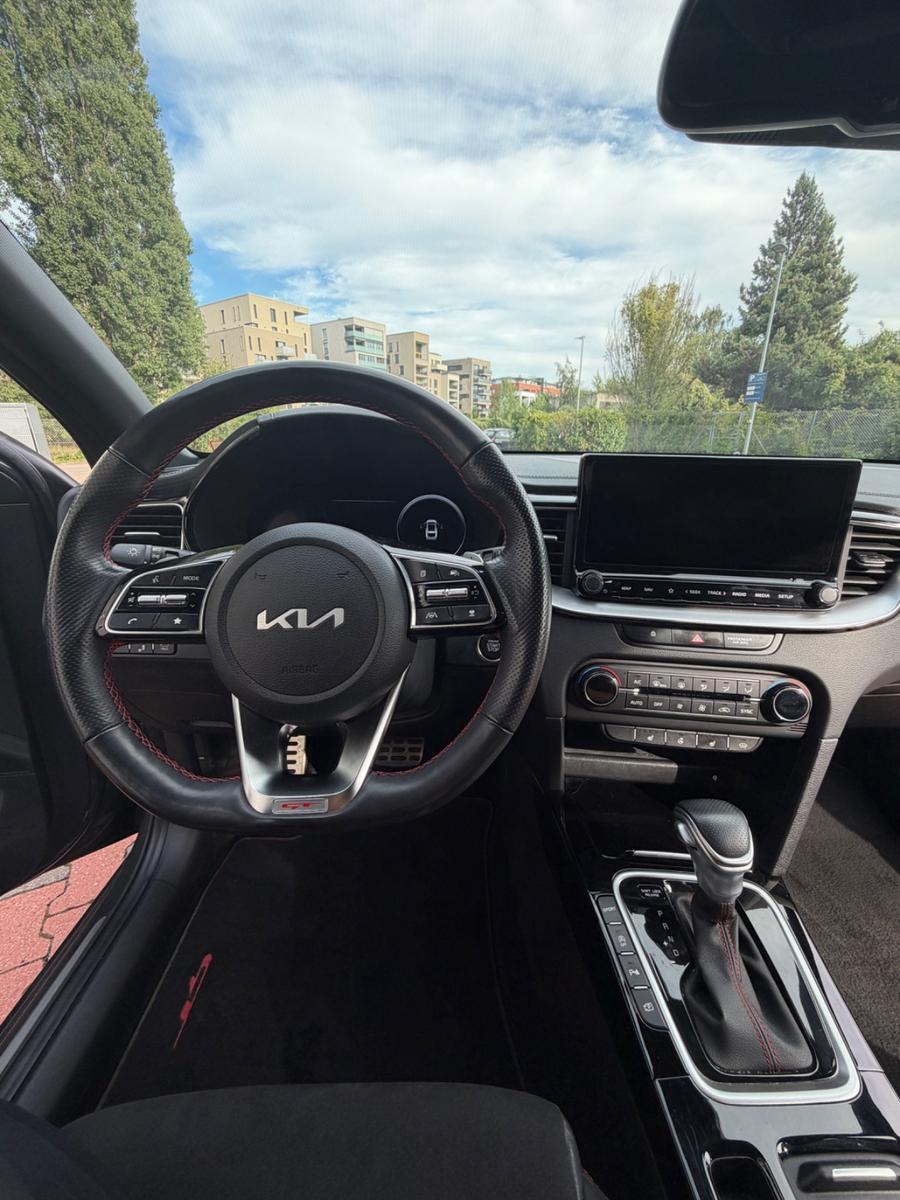 Kia pro_cee'd / ProCeed 1.6 T-GDI DCT GT GT