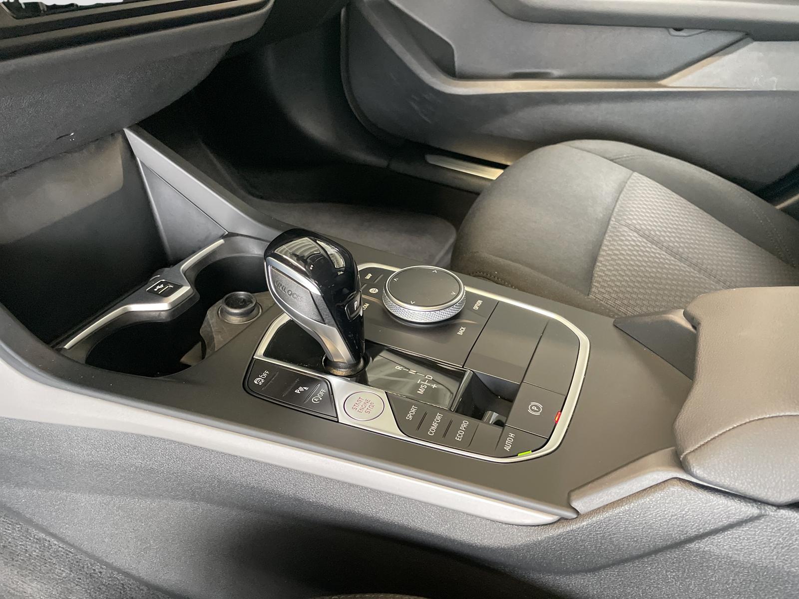 BMW 118 d LiveCockpitProf PDC LED Sitzheizung, миниатюра 14