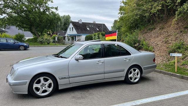 Mercedes-Benz Mercedes Benz E Klass 2.2 TDI