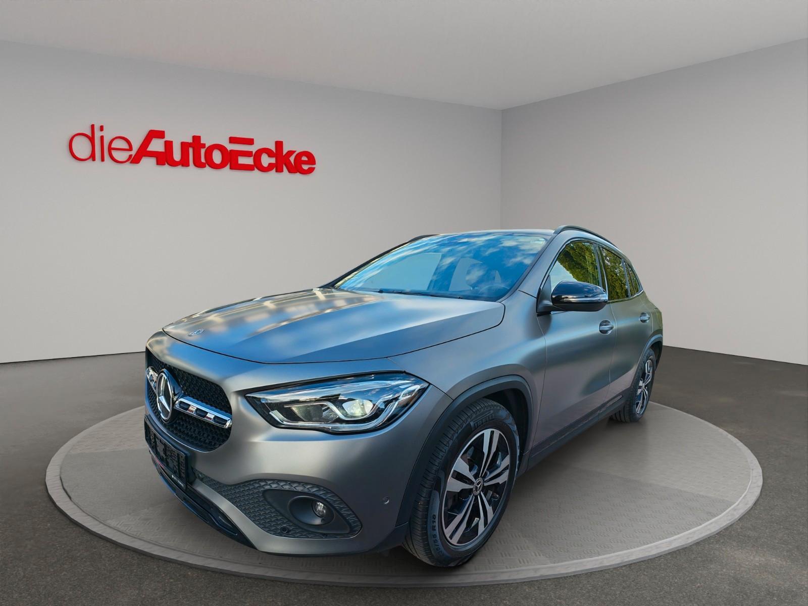 Mercedes-Benz GLA 200