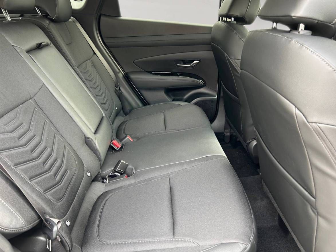 Fahrzeugabbildung Hyundai TUCSON FL Hybrid 215 PS TREND/Krell Sound/Automa