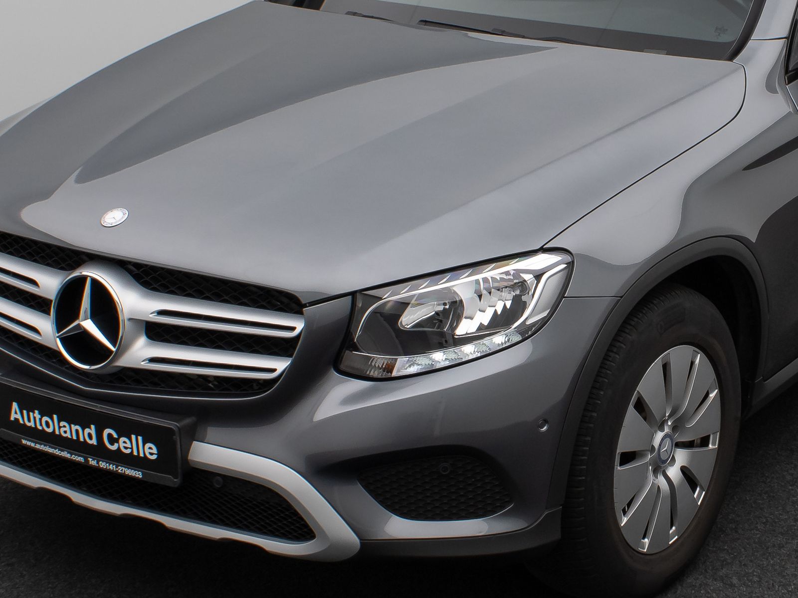 Fahrzeugabbildung Mercedes-Benz GLC 250 4Matic Kamera AHK Navi Sitzhzg