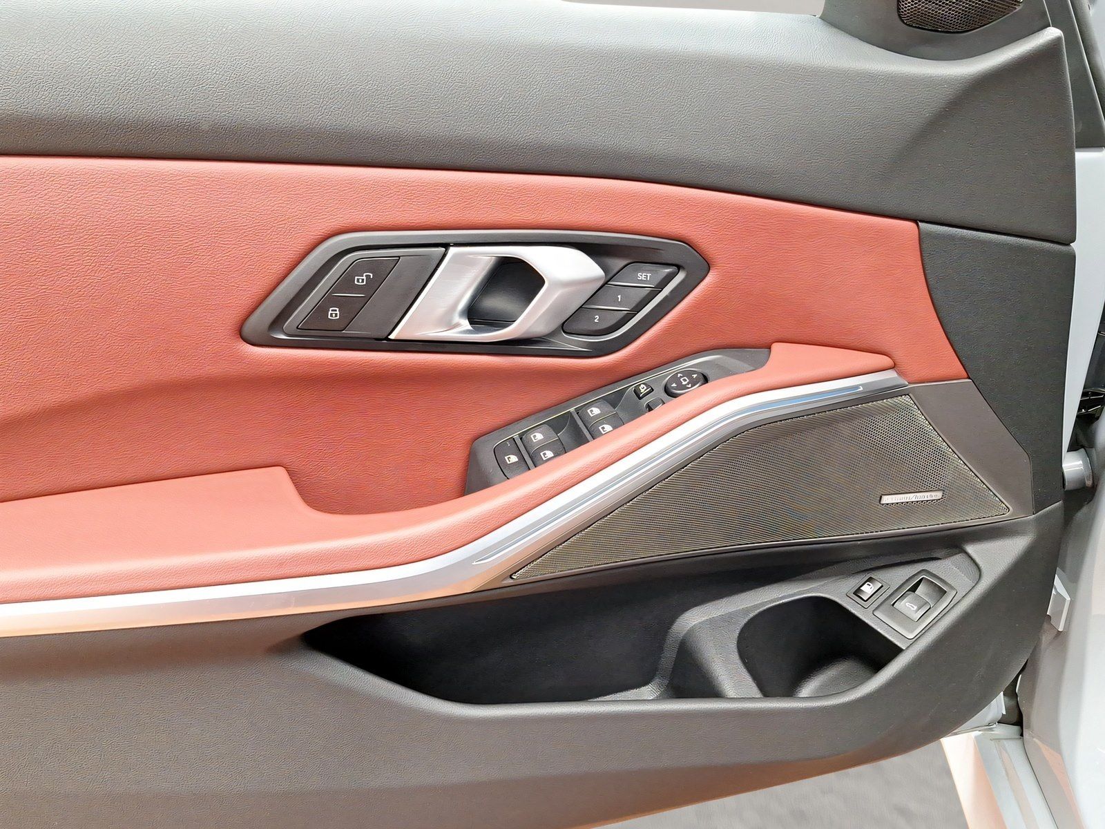 BMW 330 - Bild 16