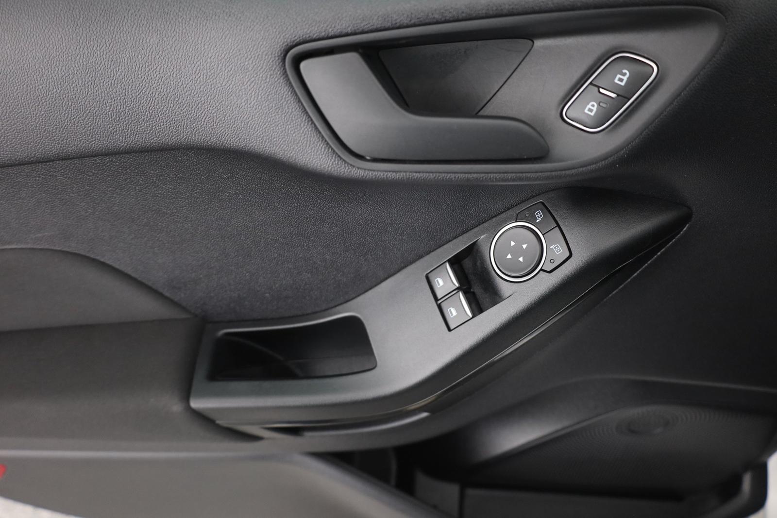 Ford Fiesta 1.1 Trend SYNC Winterpaket Spurhalte PDC