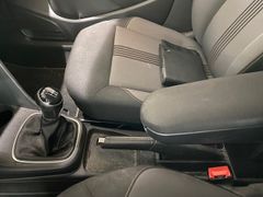 Fahrzeugabbildung Volkswagen Polo V Allstar 1.0 5tü. SHZ/PDC/ALU/TEMPOMAT/