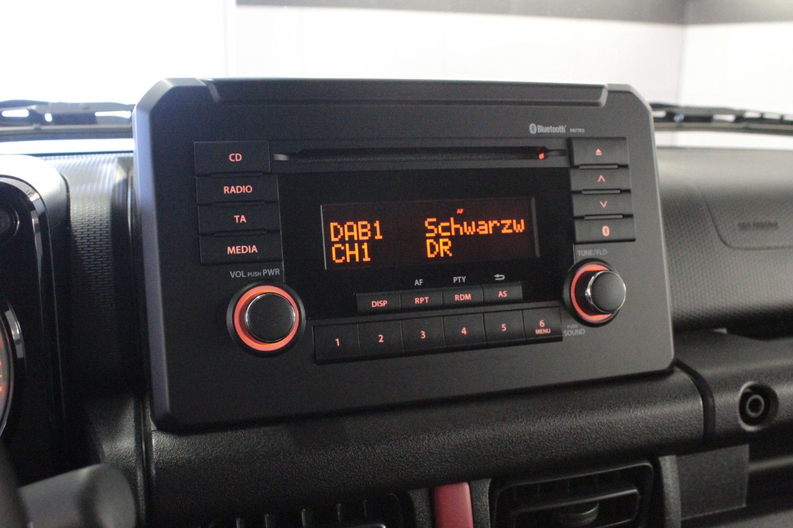 Fahrzeugabbildung Suzuki Jimny AllGrip NFZ Comfort *TOP-ZUSTAND!!!*