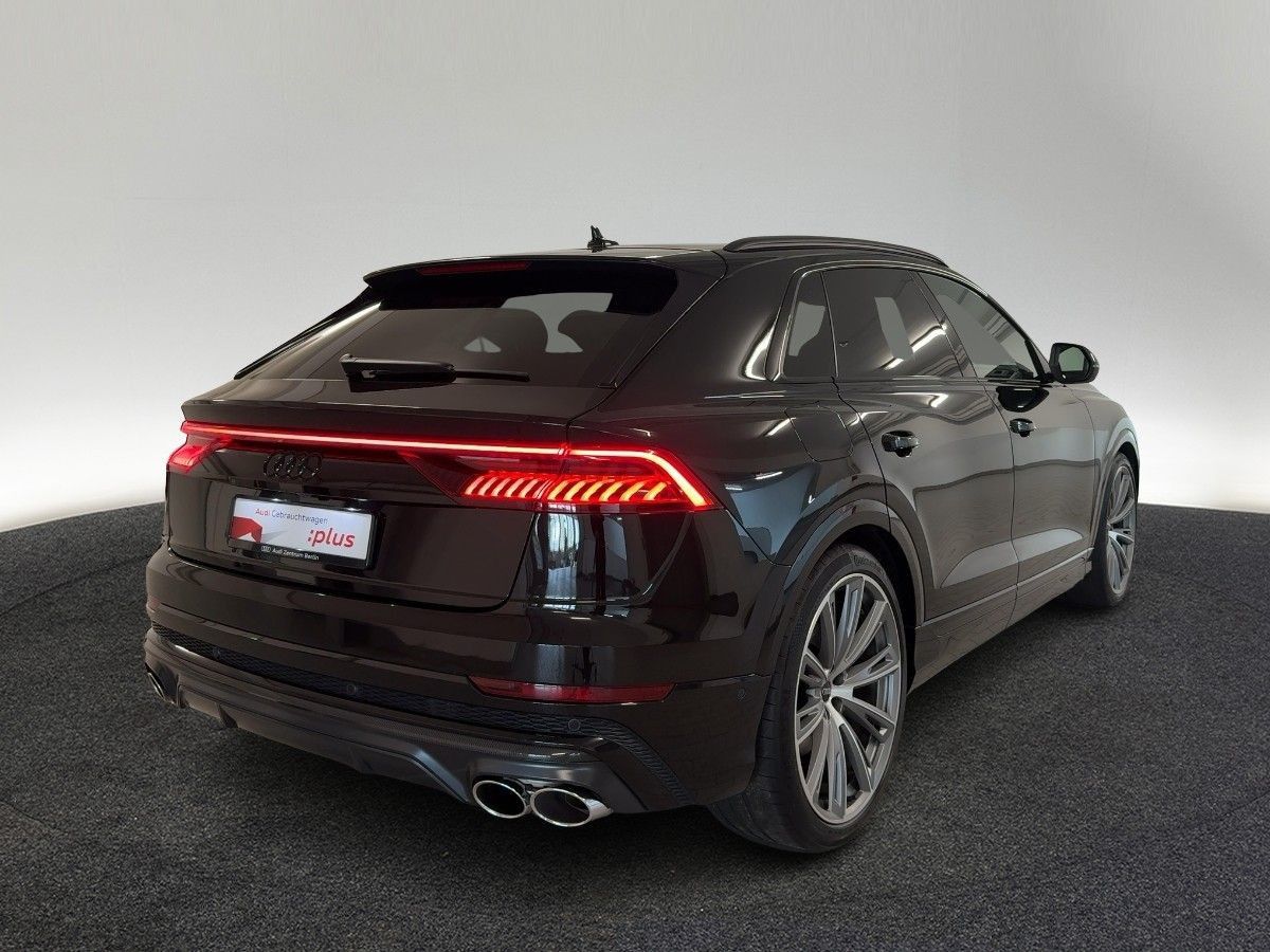 Audi SQ8 - Bild 8