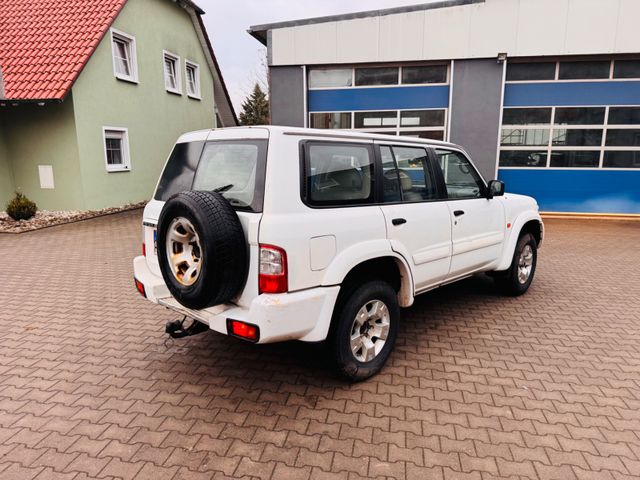 Nissan Patrol GR Comfort 7-Sitzer Automatik