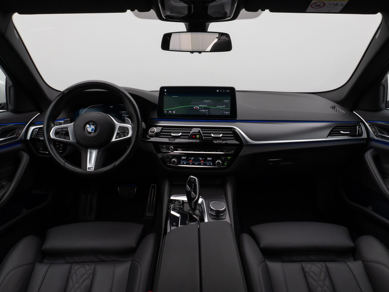 Fahrzeugabbildung BMW 530d M Sportpaket Pro Kamera DAB HiFi Alarm AHK