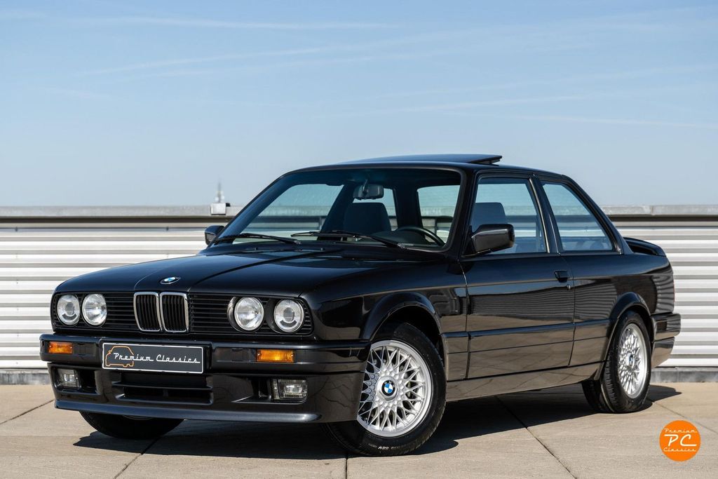 BMW 325