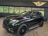 Mercedes-Benz ML 350 CDI 4Matic AMG-Line KAMERA/MEMORY/AHK/22" - Mercedes-Benz ML 350: Cdi 4matic