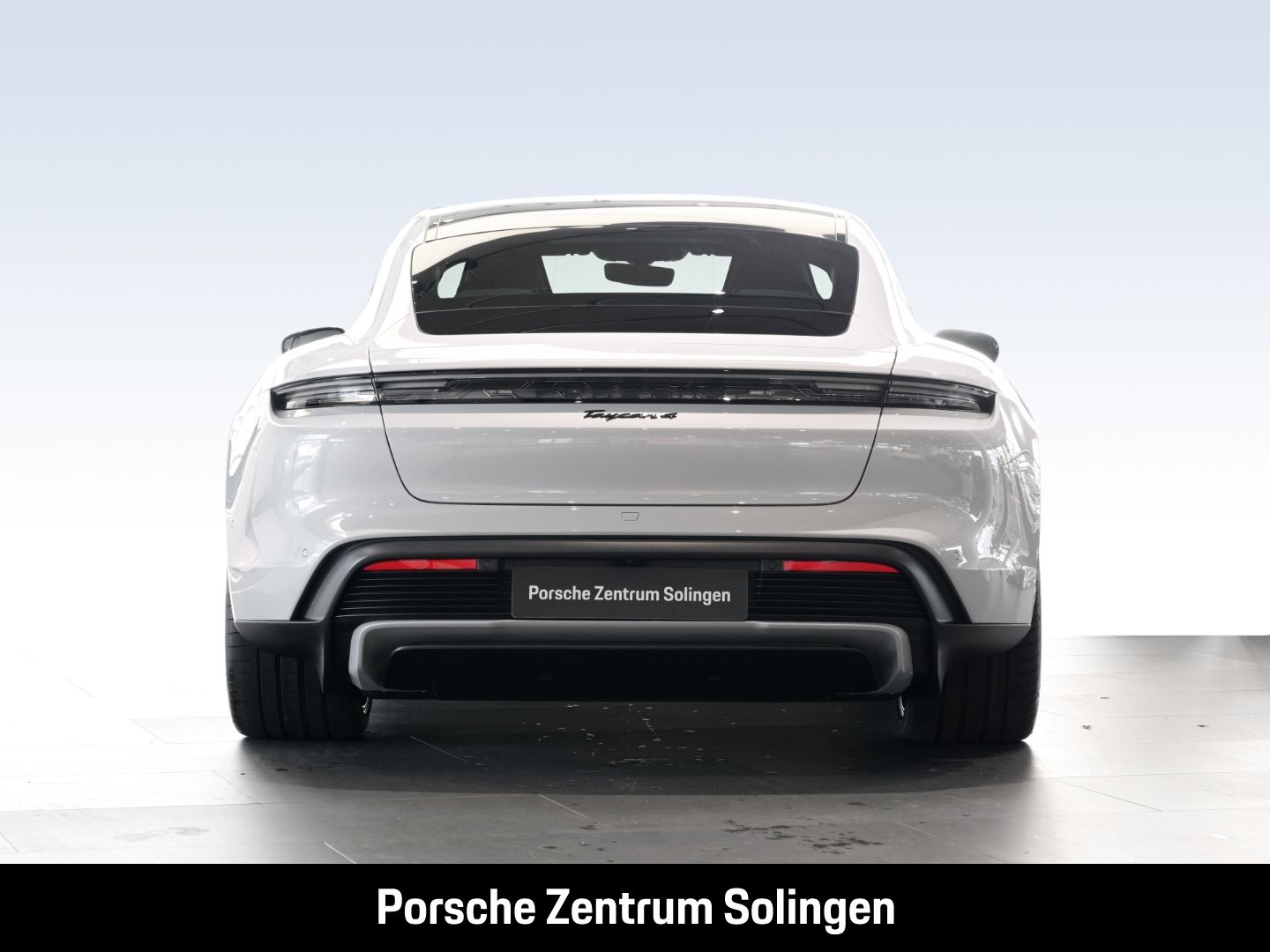 Porsche Taycan 4 Black Edition PANO SportDesign 21'' Bei foto 5
