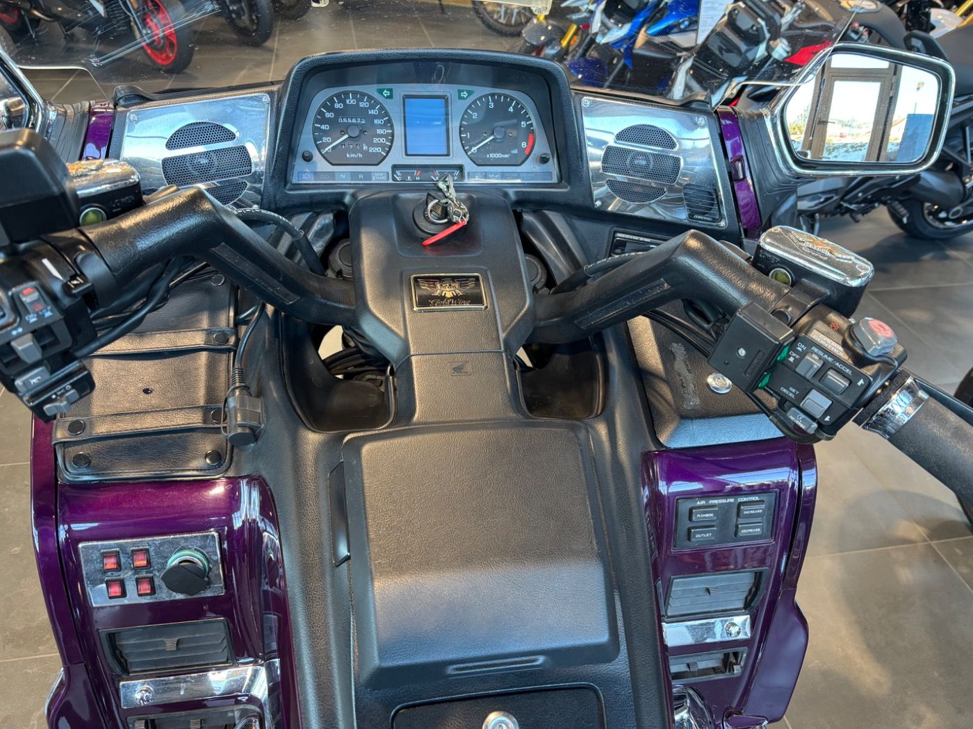 Fahrzeugabbildung Honda GL 1500 SE viel Zubehör