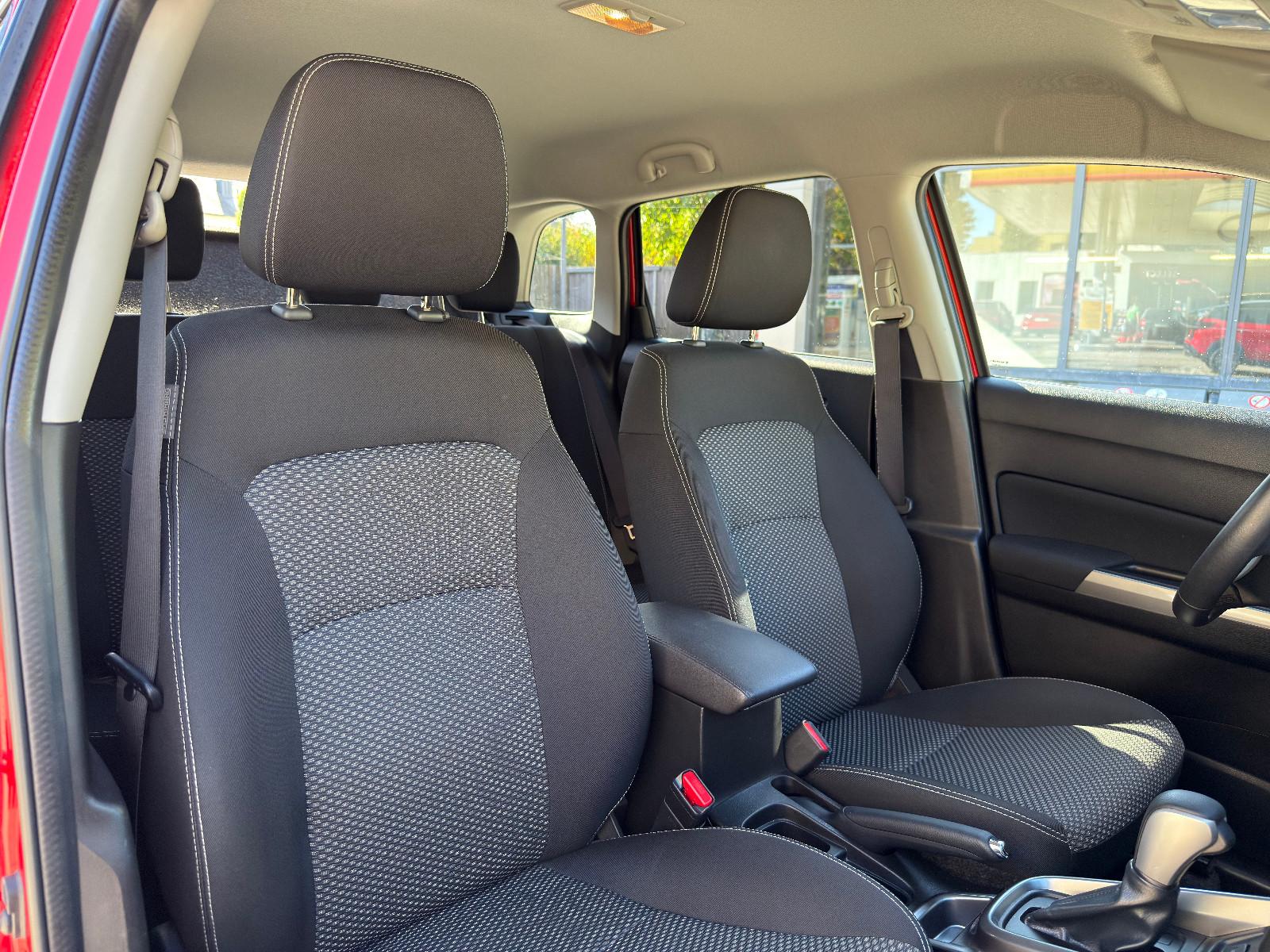 Suzuki Vitara 1.0 4x2 Automatik SHZ Klima Navi