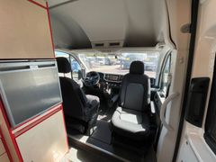 Volkswagen Behl Mobile Crafter |Einzelbetten/Rundsitzgruppe