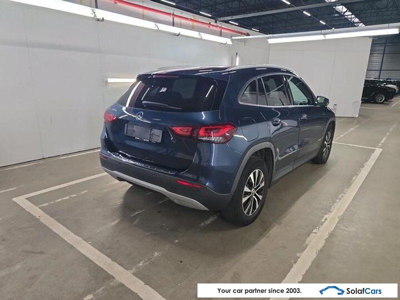 Mercedes-Benz GLA 250 e Pano LED Widescreen Navi 1/2 Sport-Le imagem 3