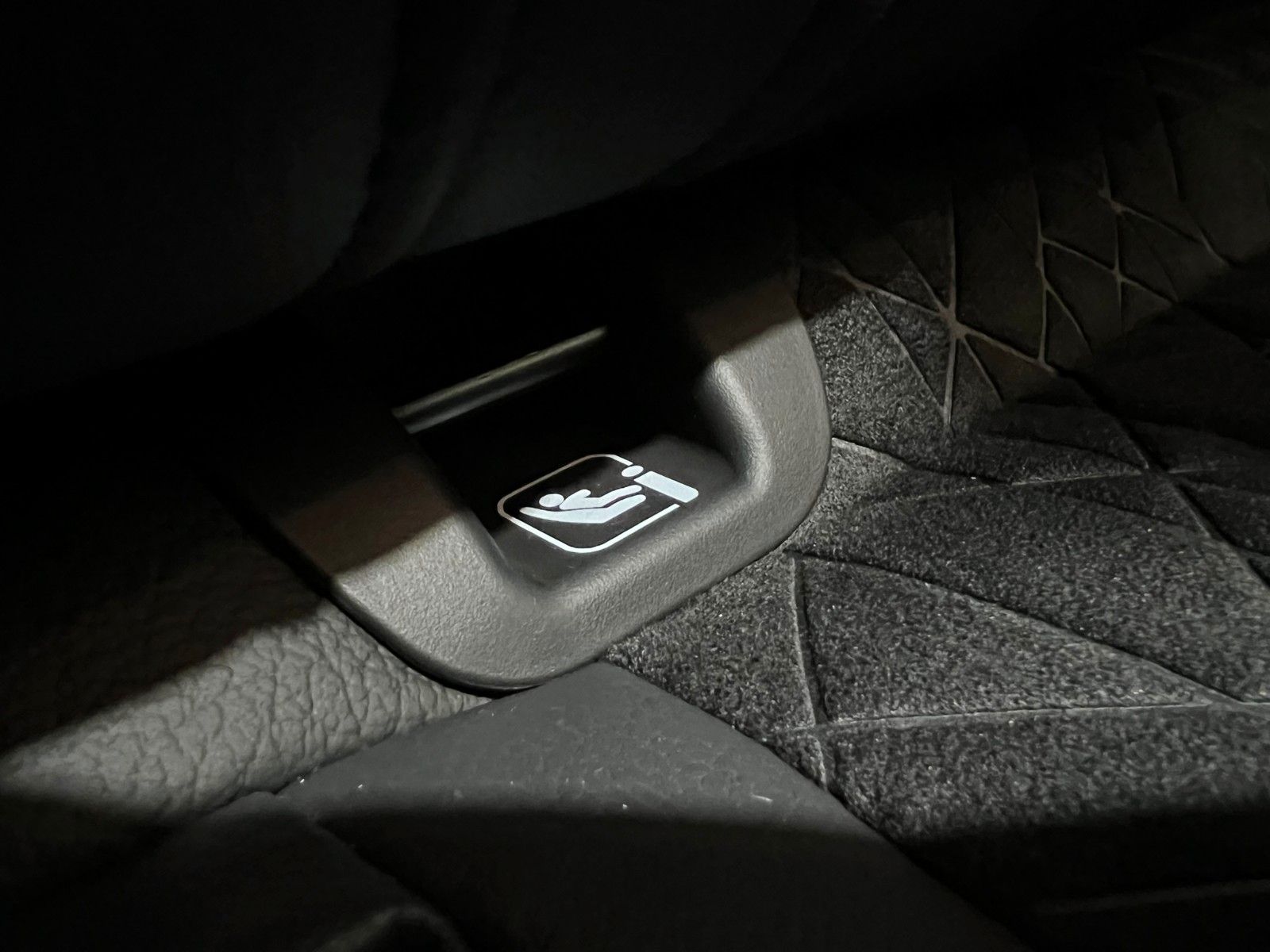 Fahrzeugabbildung Suzuki Vitara  1.5 DUALJET HYBRID AGS Comfort+