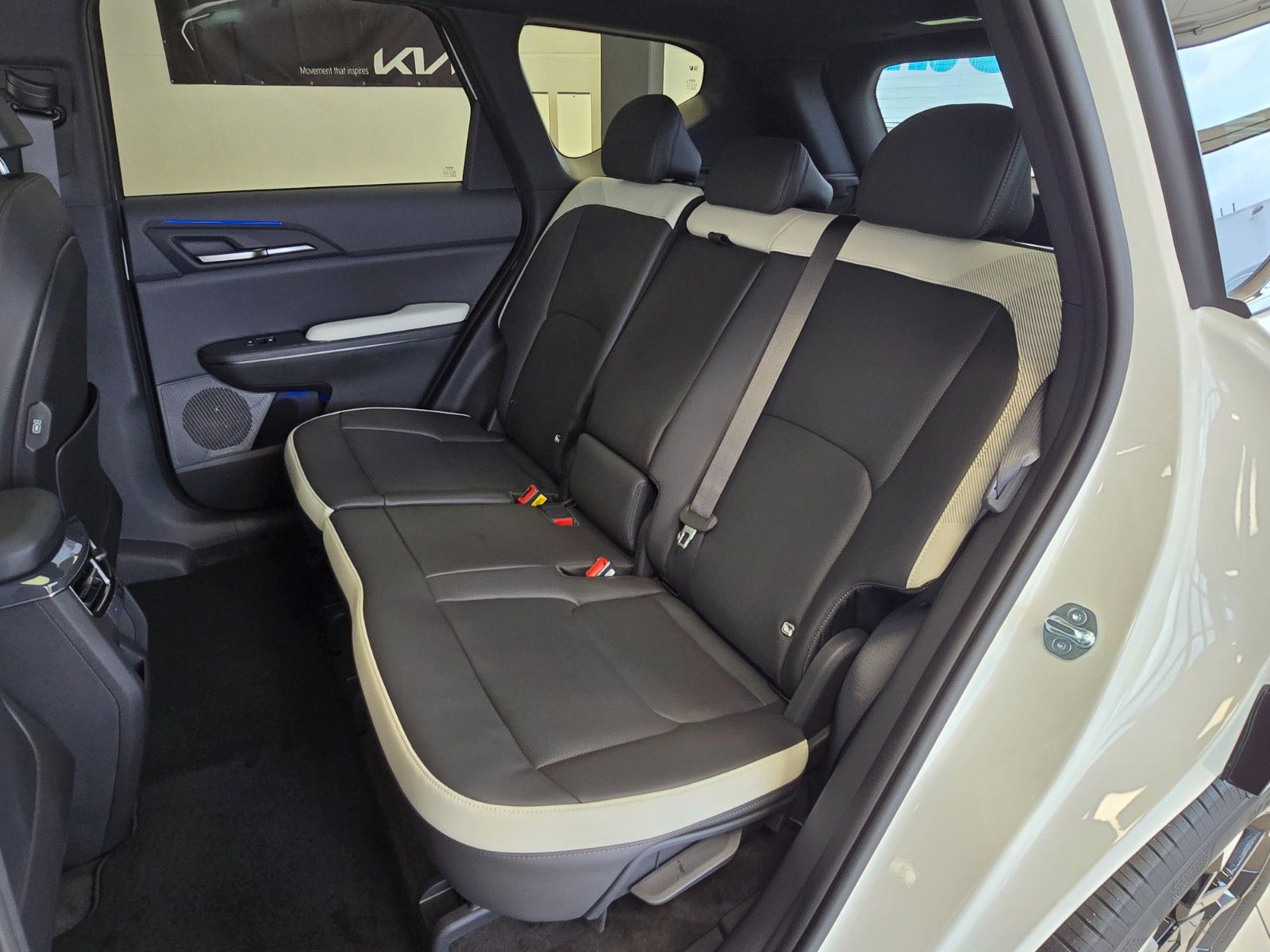 Fahrzeugabbildung Kia EV5 81 kWh GT-Line Launch Glasdach Drive
