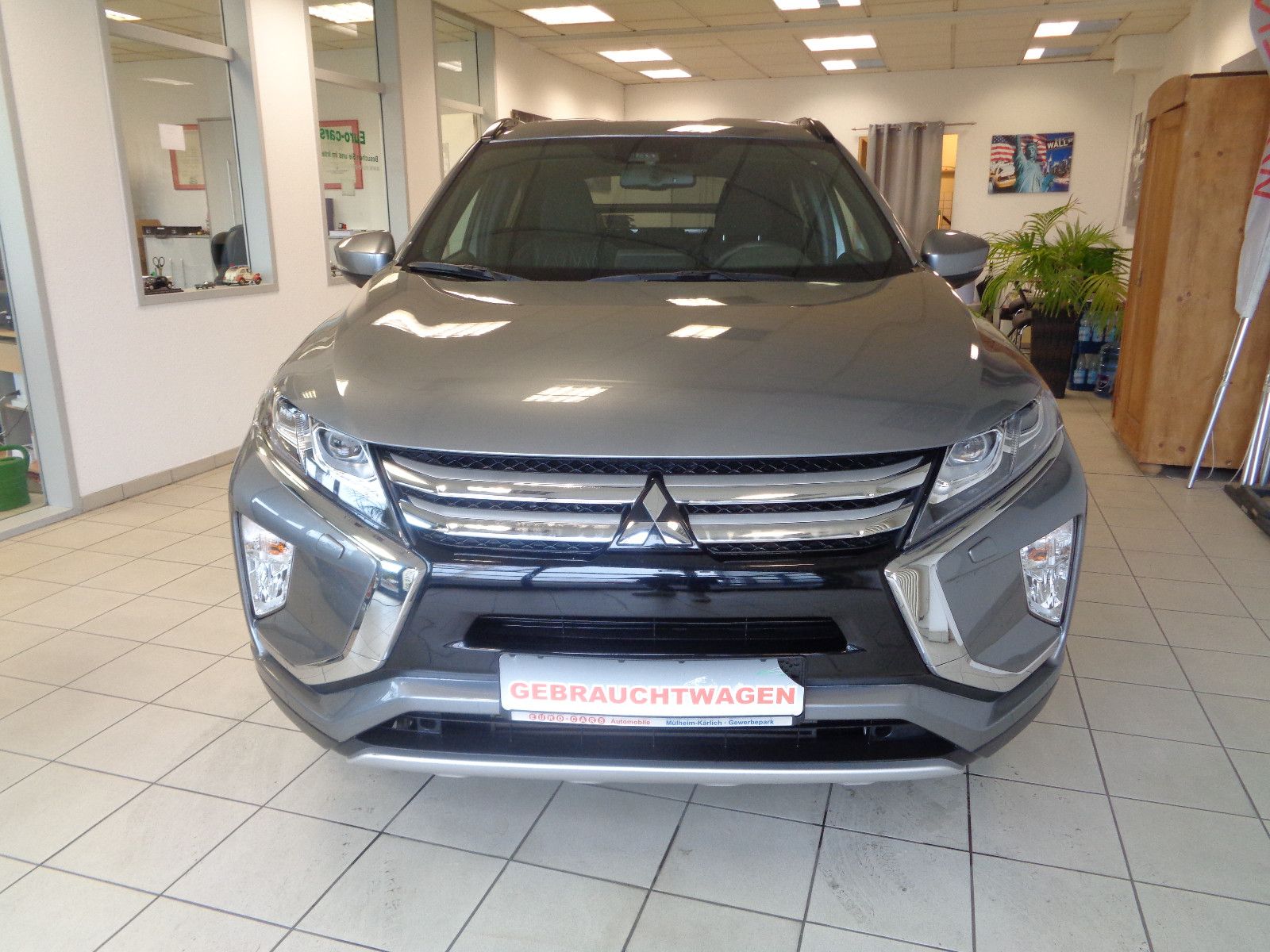 Fahrzeugabbildung Mitsubishi Eclipse Cross / DAB / KAMERA / SCHECKHEFT