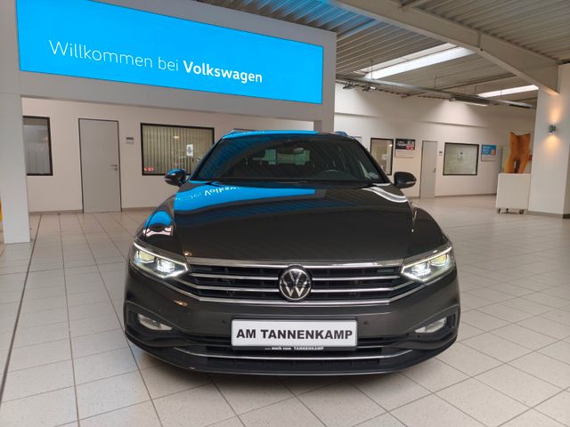 Passat Variant Business Premium*APP*AHK*IQ-Drive