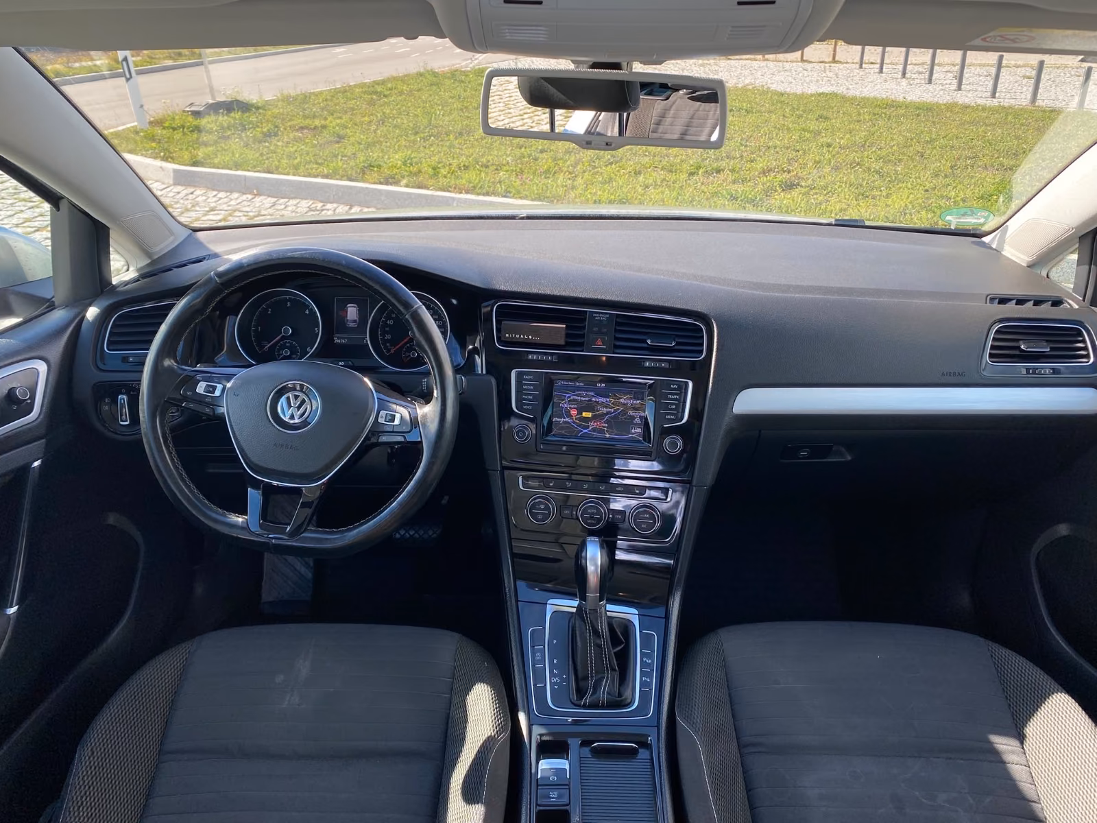 Volkswagen Golf 2015 — photo 11