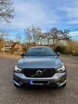 Volvo XC40 T4 R Design Geartronic R Design  - Volvo XC40 von privat