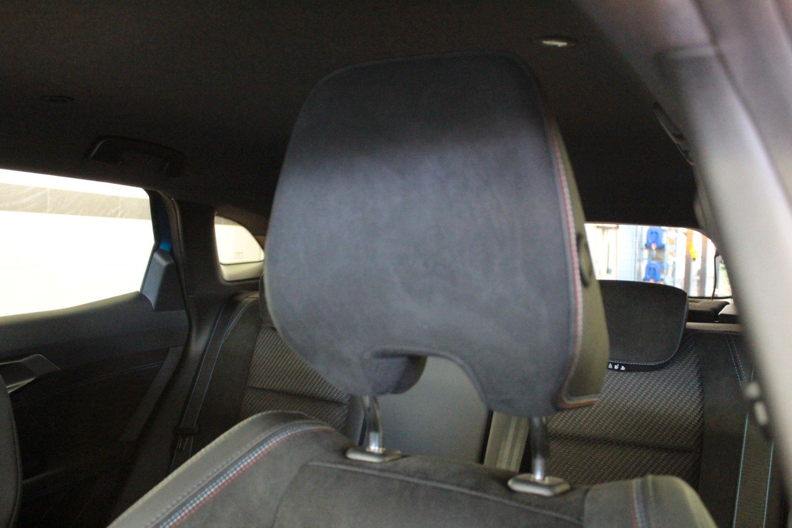 Fahrzeugabbildung Renault Austral Mild Hybrid 160 Esprit Alpine #15394
