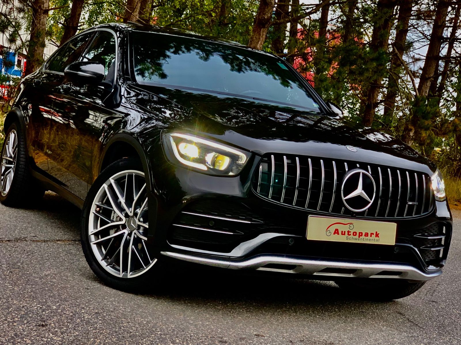 MERCEDES-BENZ GLC 43 AMG Coupe 4Matic NUR31.000KM