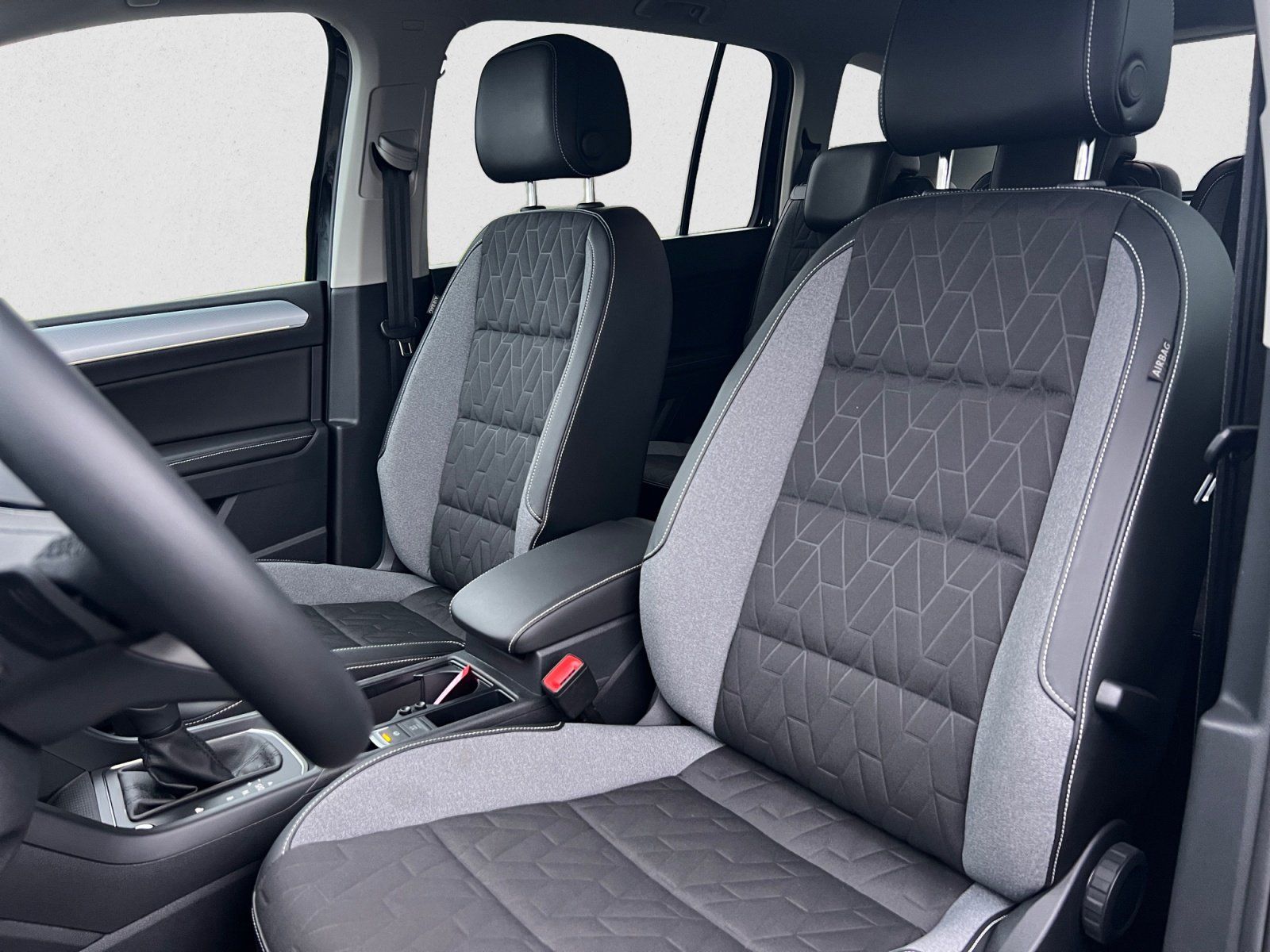 Volkswagen Touran - Bild 8