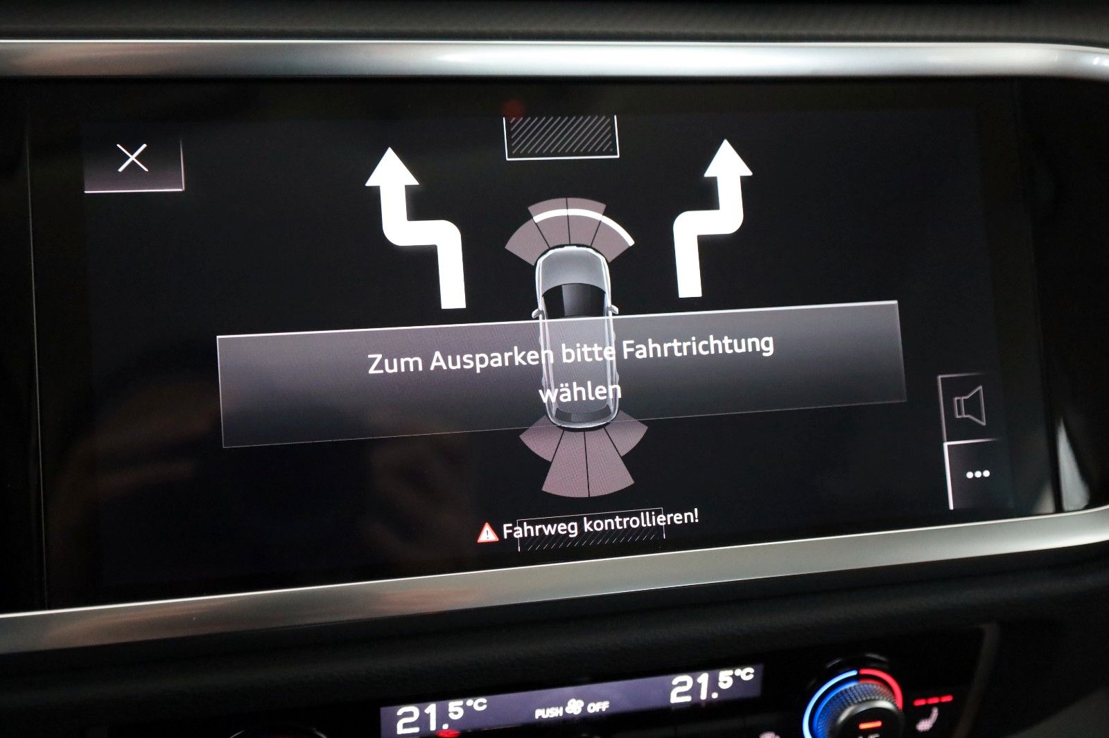 Fahrzeugabbildung Audi Q3 35 TDI advanced,Leder,Navi,LED,SH,Carplay