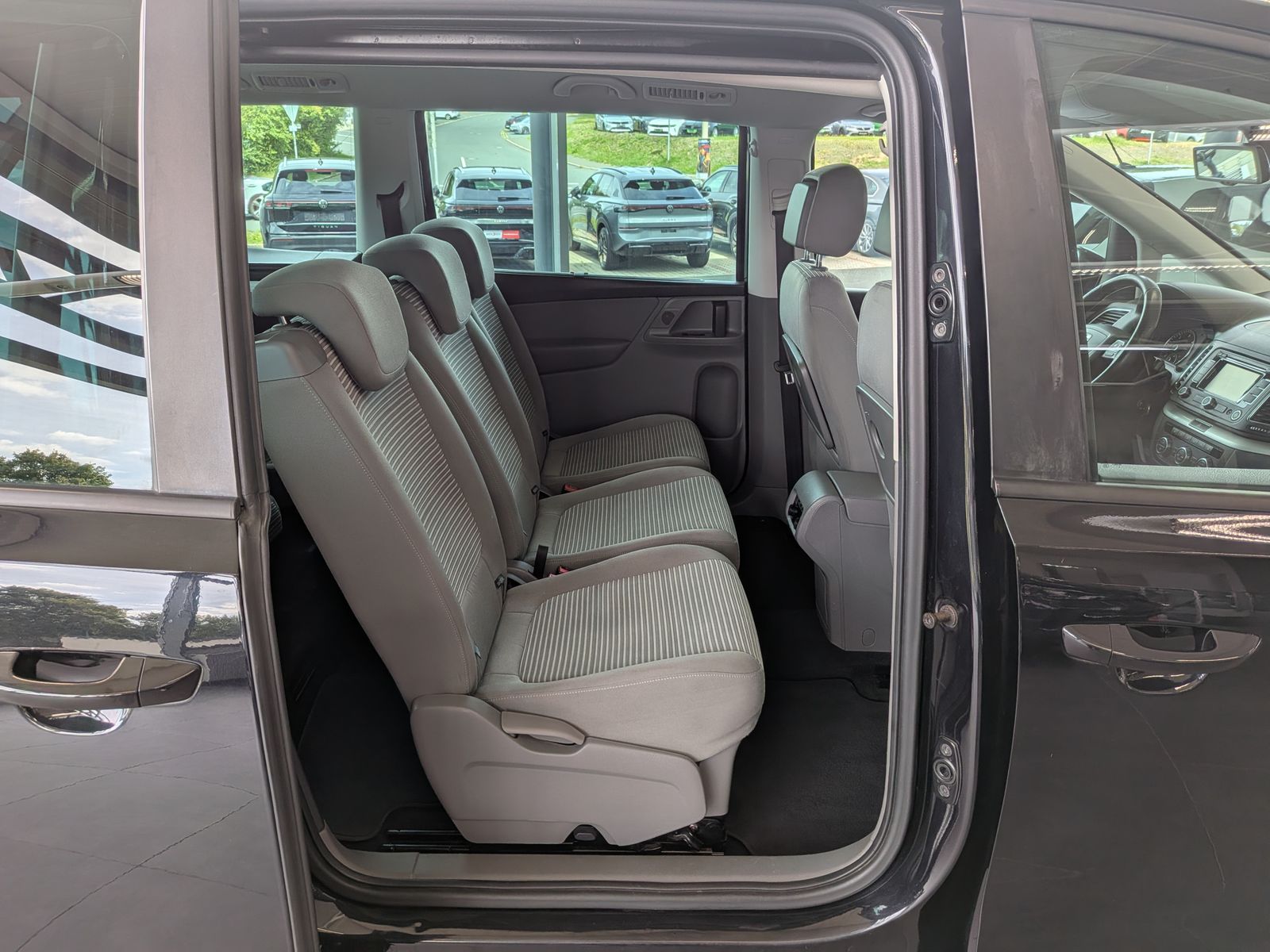 Fahrzeugabbildung SEAT Alhambra 2.0 TDI Style Bi-Xen 7-Sitz Cam Tempoma