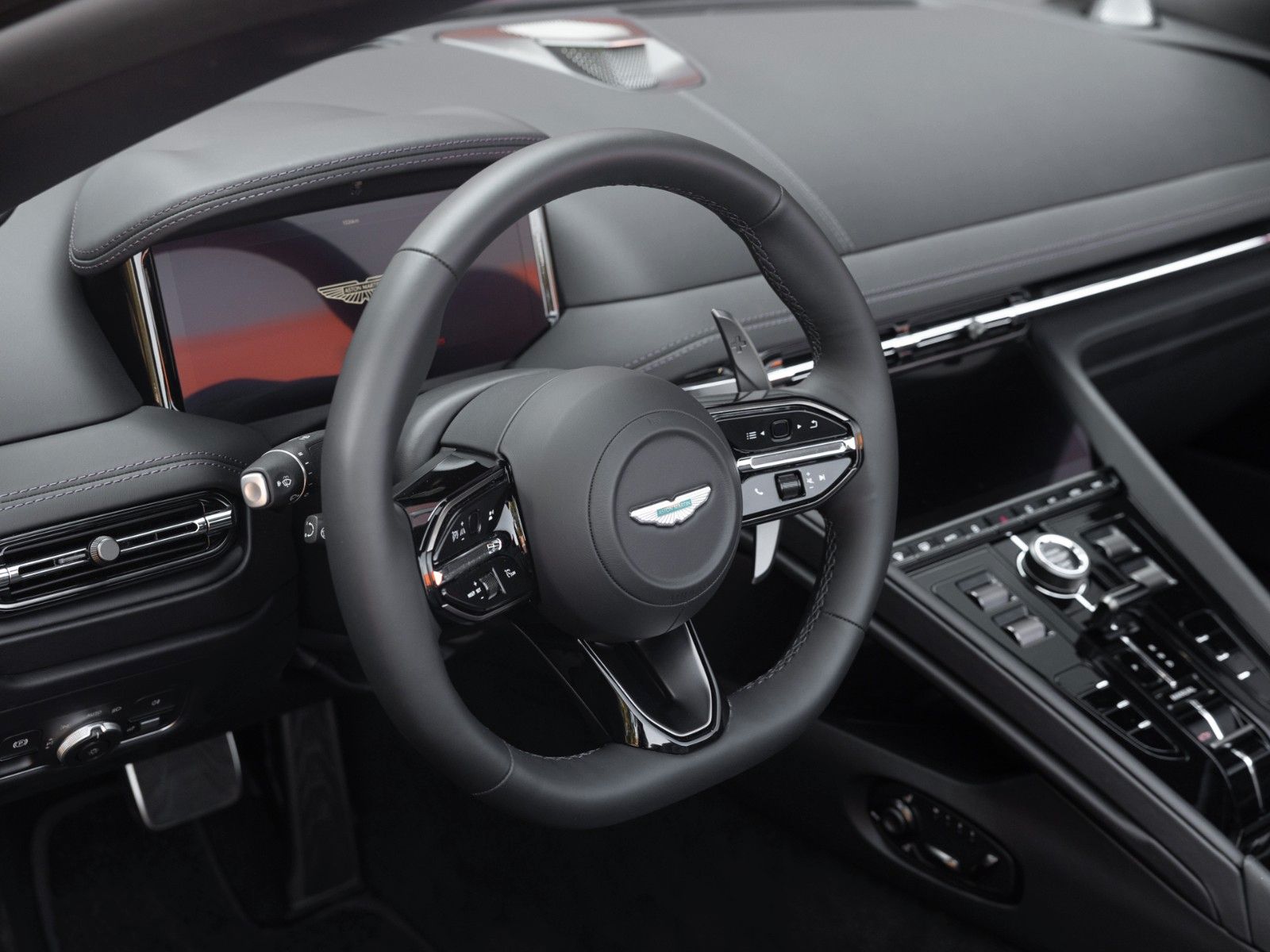 Aston Martin DB12 Volante | Storm Purple | Bowers&Wilkins foto 25