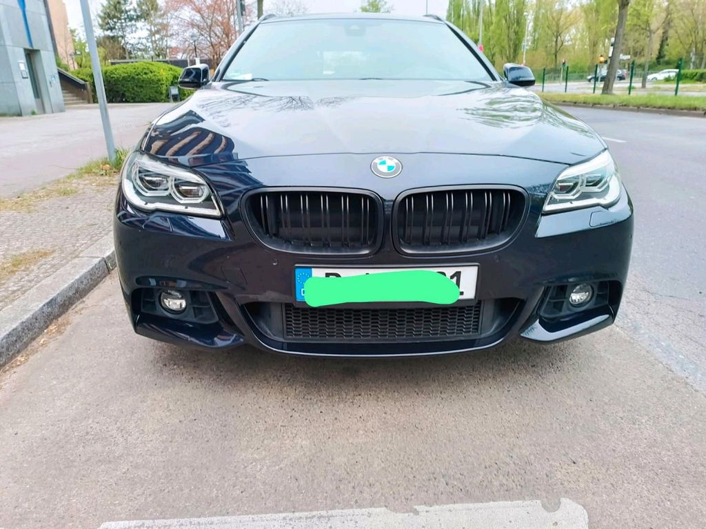 Image of BMW 530