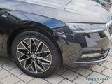 Skoda Octavia Combi 2.0 TDI 6-Gang PDC LED Nav Sitzh - Skoda Gebrauchtwagen in Erlangen