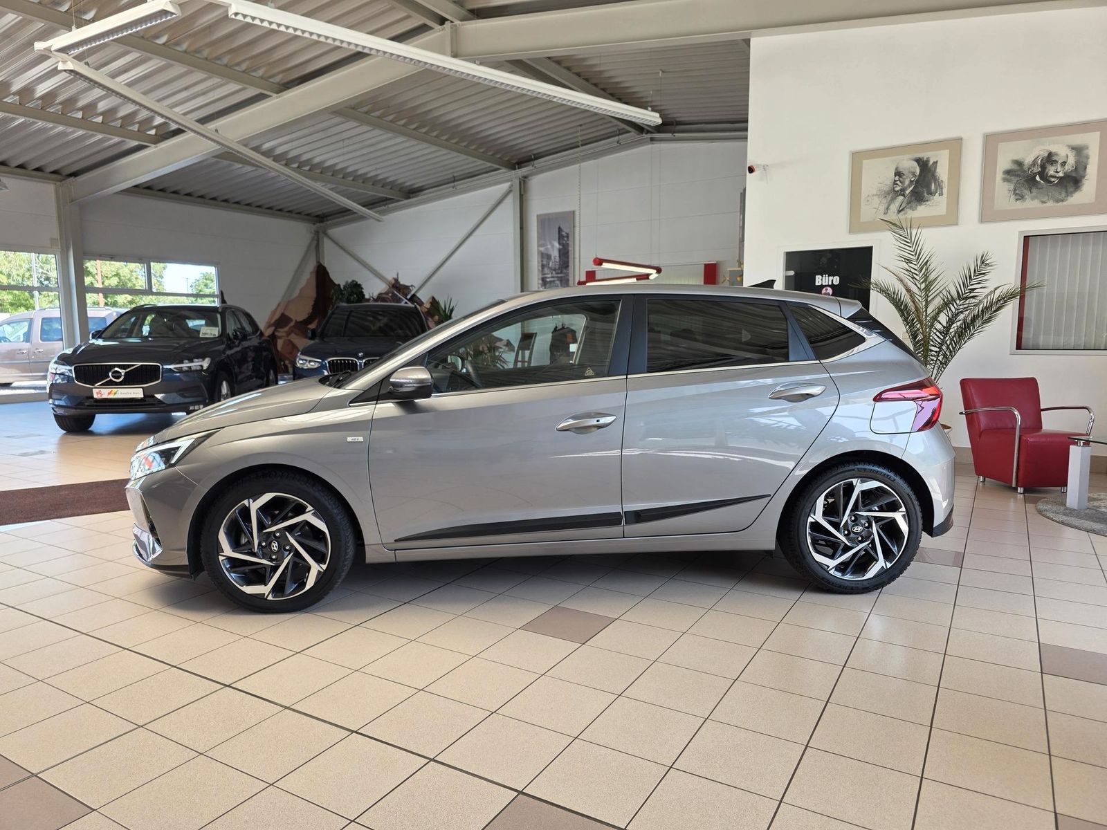 Fahrzeugabbildung Hyundai i20 Aut. Prime 120/LED/Navi/Cam/DAB/BOSE/4x Shz
