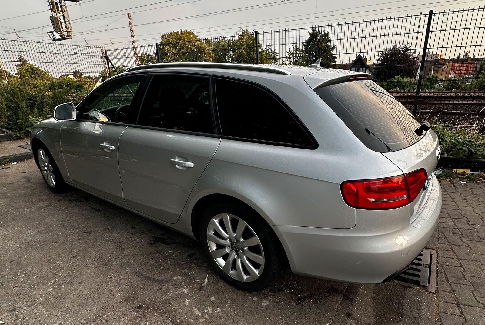 Audi A4 2008 — photo 5