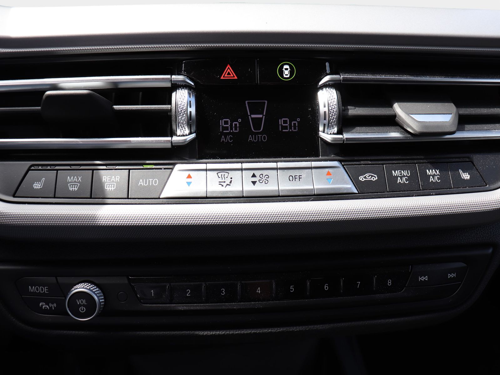 BMW 120i Advantage LED Tempomat Klimaaut. foto 15