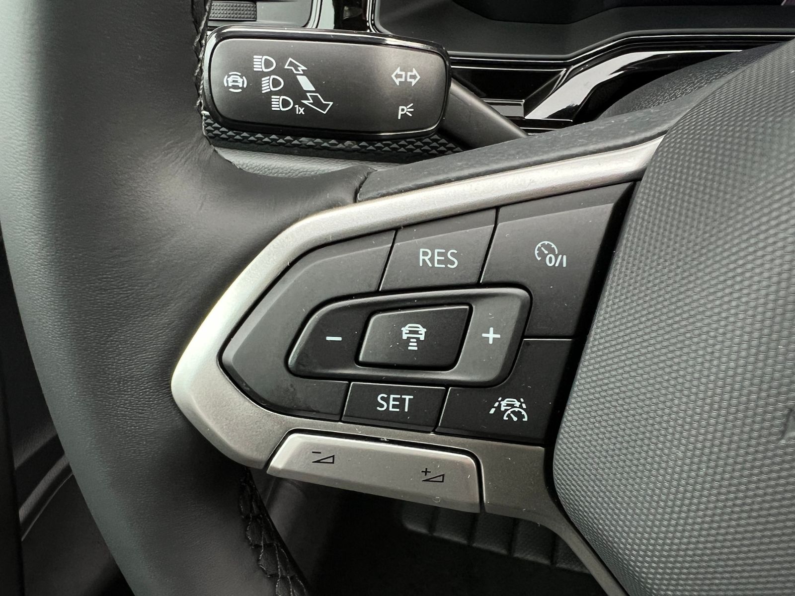 Fahrzeugabbildung Volkswagen Taigo Life 1.0 TSI *IQ.Light, ACC, Ready2Discove