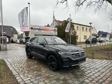 Fahrzeugabbildung Volkswagen Touareg 3.0 TDI R-Line 4Motion*Lenk.Hz*StHz*ACC*
