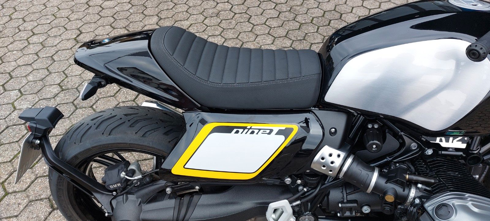 Fahrzeugabbildung BMW R12 Tracker Umbau R nineT