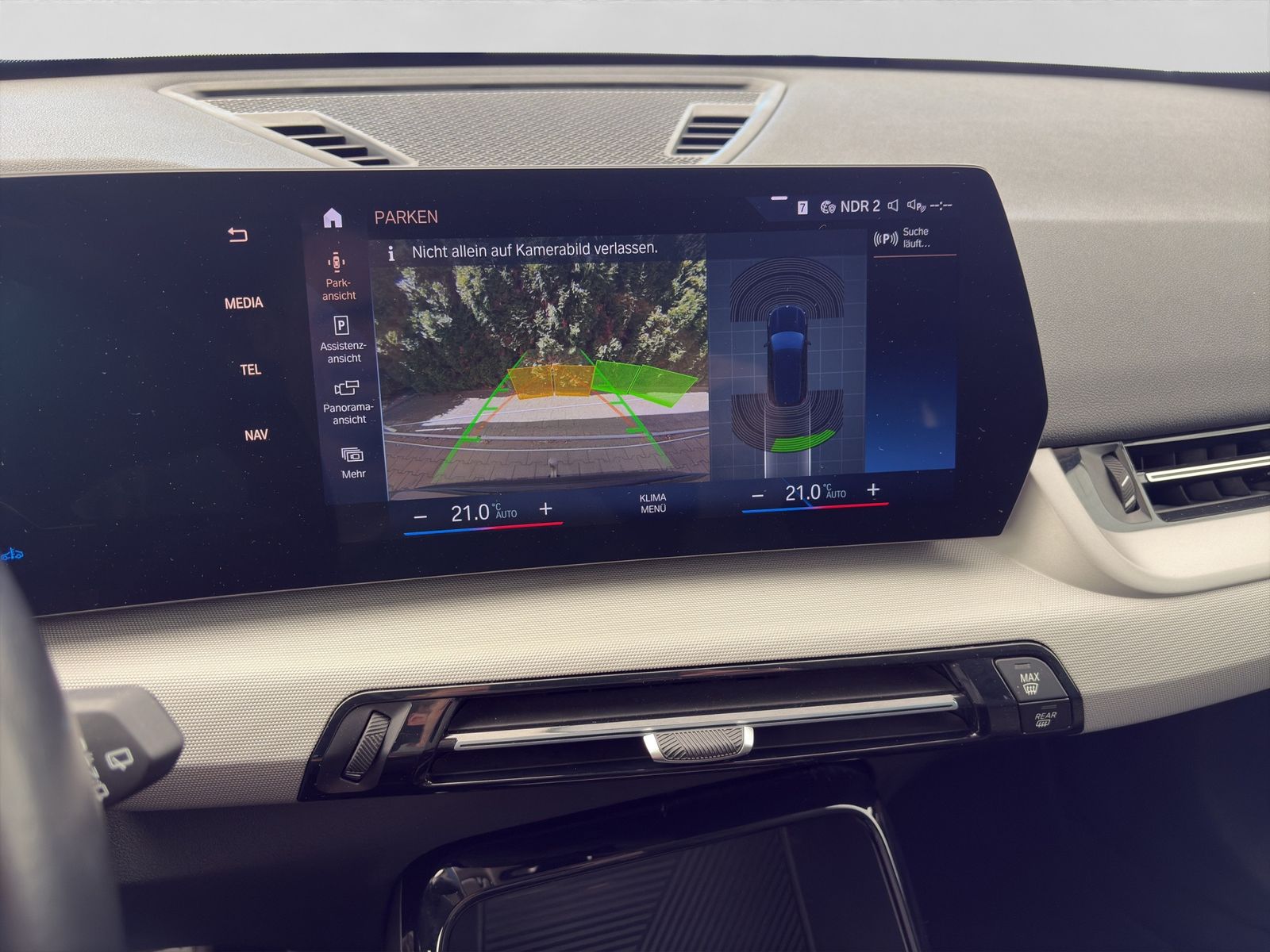 BMW X1 18d sDrive Automatik+LED+Kamera+HiFi+AHK foto 13