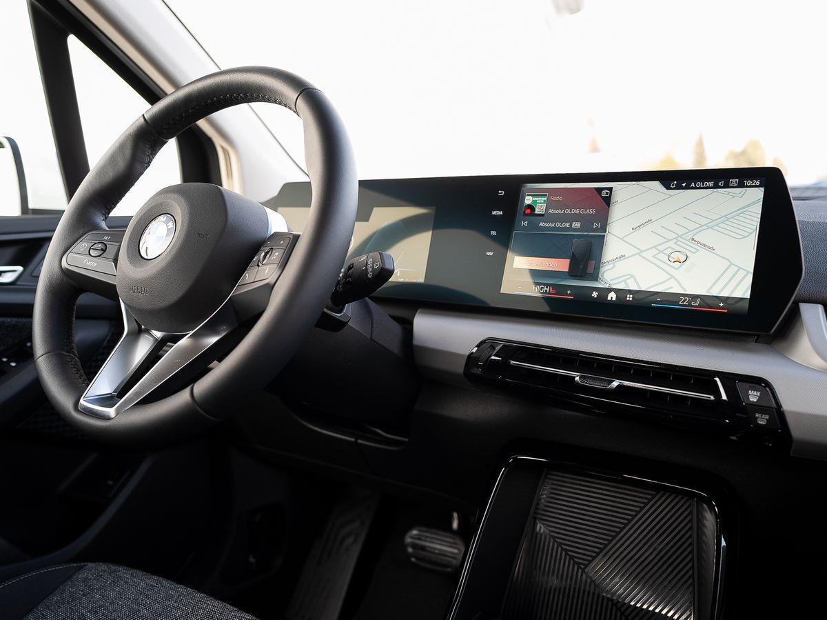 BMW Active 220i Active Tourer AHK Navi Kamera M Dachreling, миниатюра 12