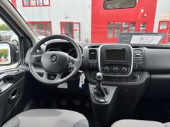 Fahrzeugabbildung Trafic Combi L1H1 2,8t Life 2.0 dCi 120 EU6d-T