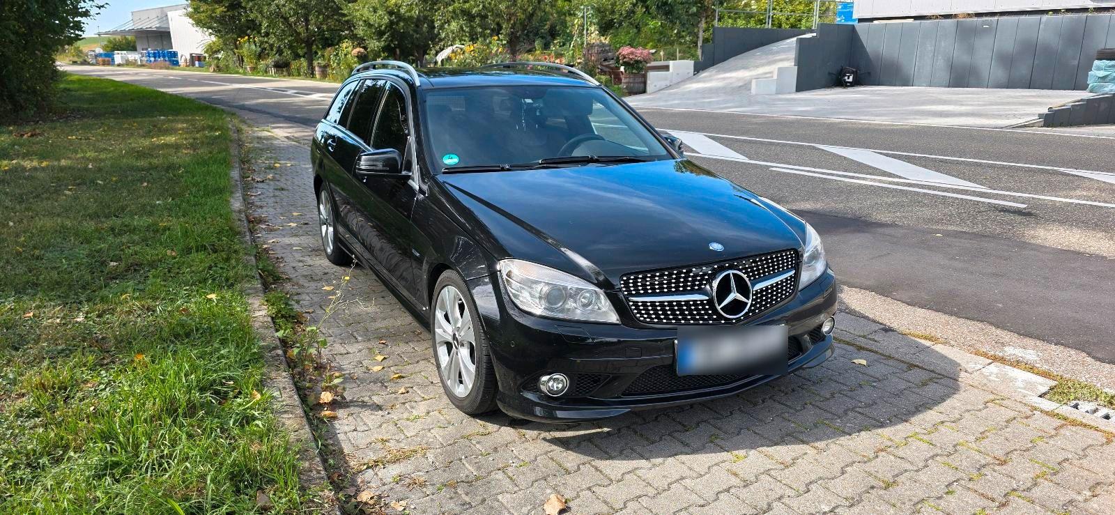 Mercedes-Benz 250 2009 — rear view