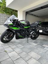 Kawasaki ZX-6R - KAWASAKI ZX6R
