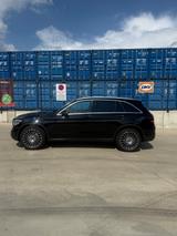 Mercedes-Benz GLC 200 d 4MATIC Autom. *PANO* - Mercedes-Benz GLC 200 in Düsseldorf