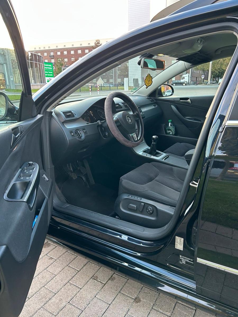 Volkswagen Passat 2009 — photo 10
