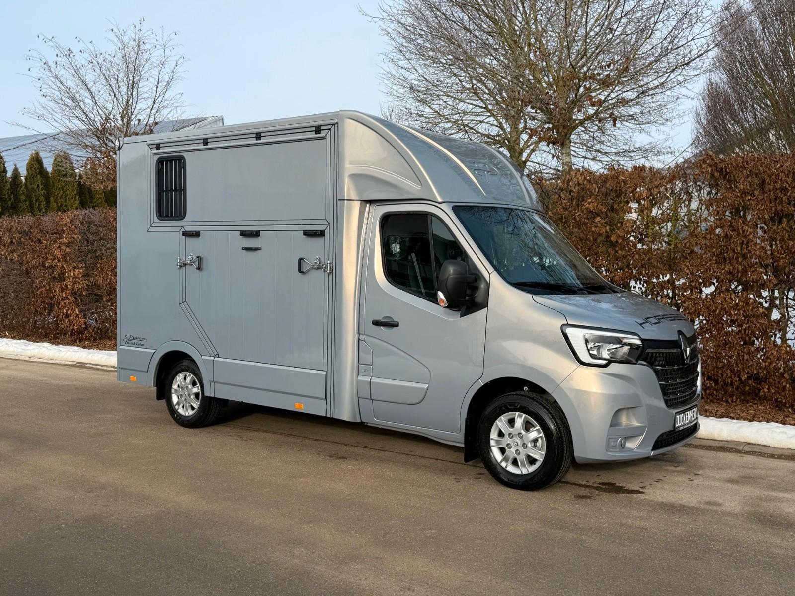 Renault Pferdetransporter B-Führerschein 2270KG