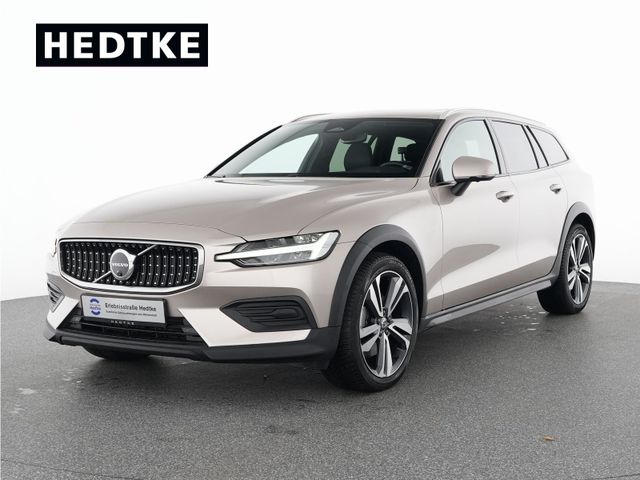 Volvo V60 CC B4 Diesel AWD Plus 19″+AHK+PANO+STANDHZG