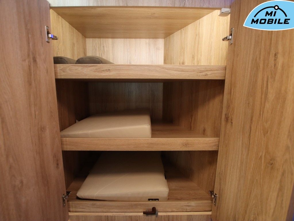 Fahrzeugabbildung Eura Mobil Integra Line 695 LF *Black Friday Deal*